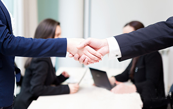 鑫松电器跟东莞市天成纸箱有限公司达成合作